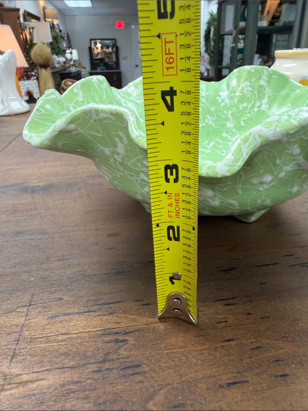 Handcrafted Light Green Ceramic Ruffled Bowl - Picture 4 of 4